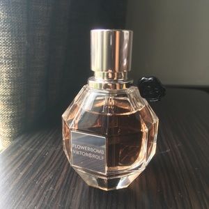Viktor & Rolf Flowerbomb 50ml/ 1.7oz